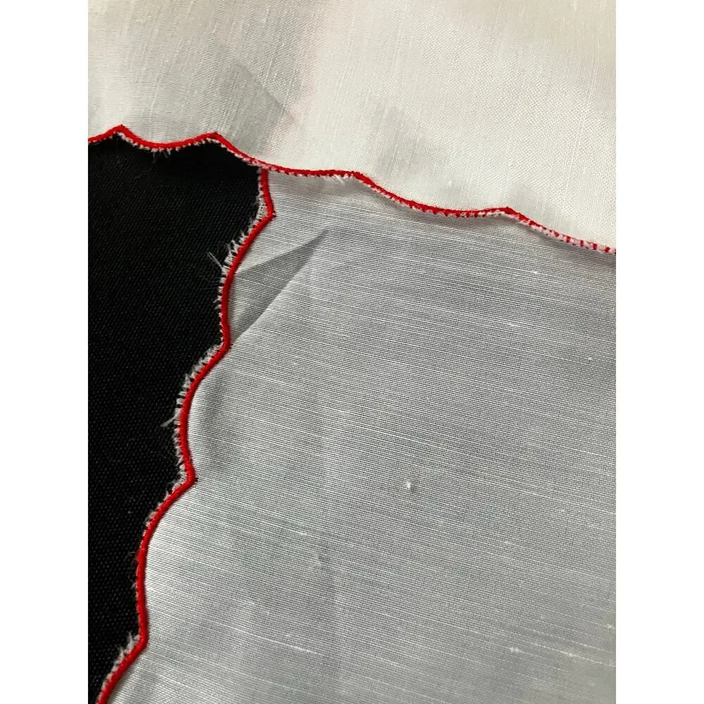 Vintage Embroidered Cotton Napkins Set of 8 Red Floral Scalloped Cocktail Napkin